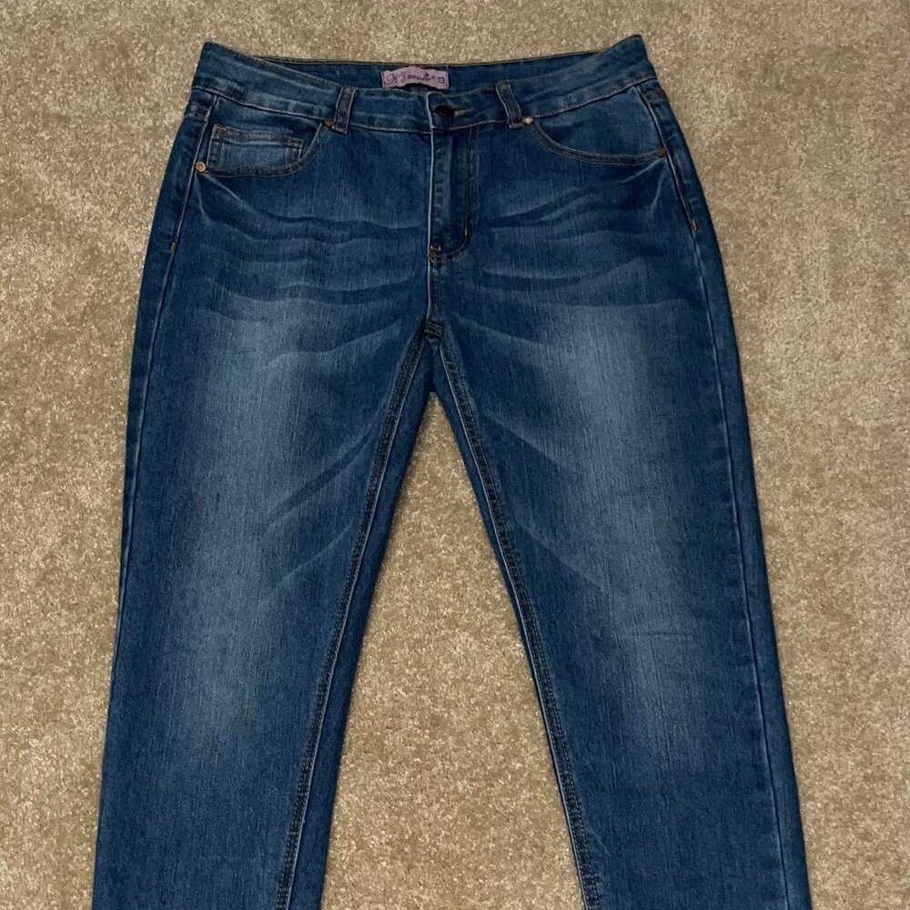 K's More Woman’s Size 13 Mid Rise Distressed Skinny Jeans
